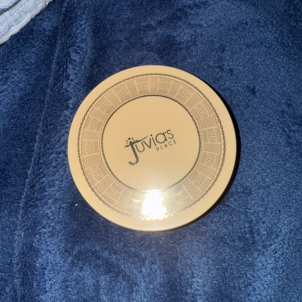 NWT Juvia’s Place I Am Magic Loose Setting Powder